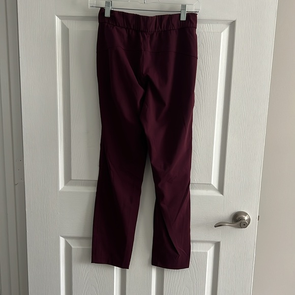Lululemon Keep Moving 7/8 Pant Burgundy Size 2 - Picture 3 of 5